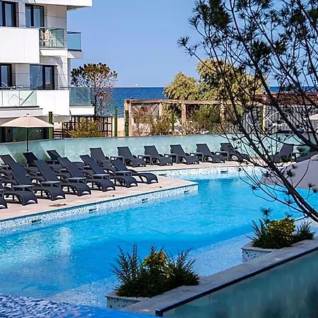 Hotel Alezzi Infinity & Constanta