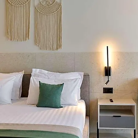 Alezzi Infinity & Hotel 5*