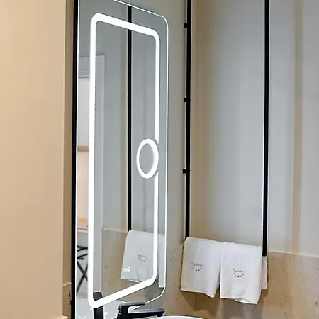 Hotel Alezzi Infinity &