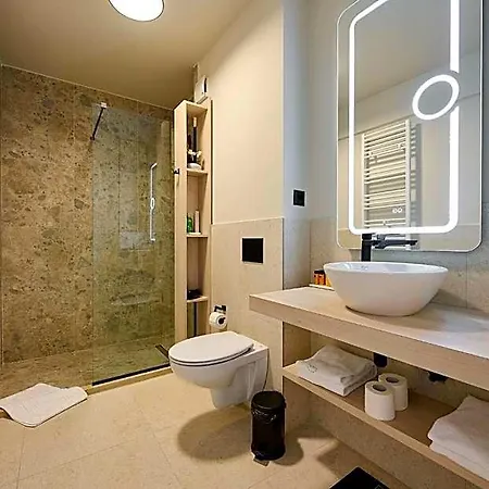 Hotel Alezzi Infinity & 5*